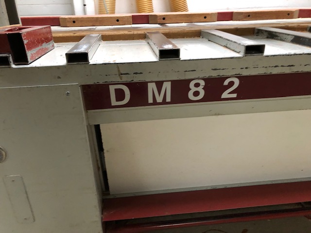 Déligneuse Parveau DM82